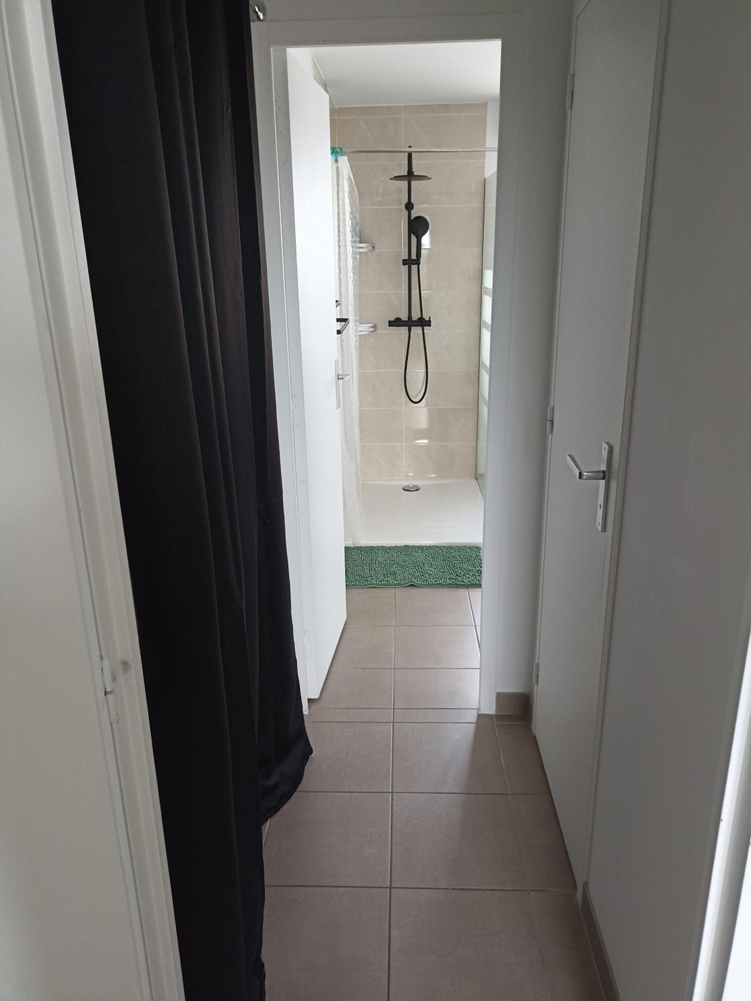 Chambre Privee Montaigu-Vendee Exterior photo